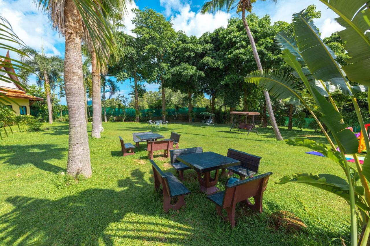 Phuket Kana International Hotel普吉岛卡娜国际酒店 Rawai Exteriör bild