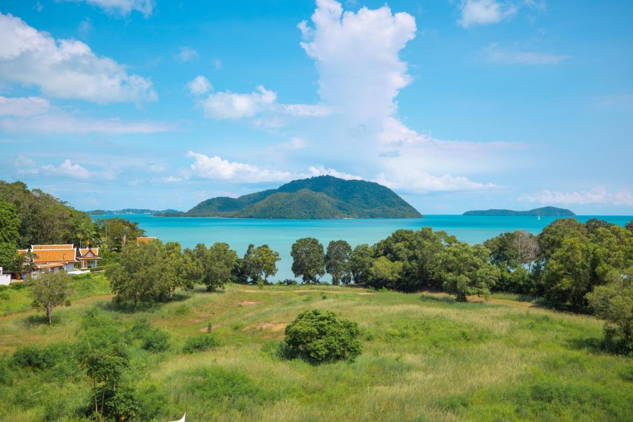 Phuket Kana International Hotel普吉岛卡娜国际酒店 Rawai Exteriör bild