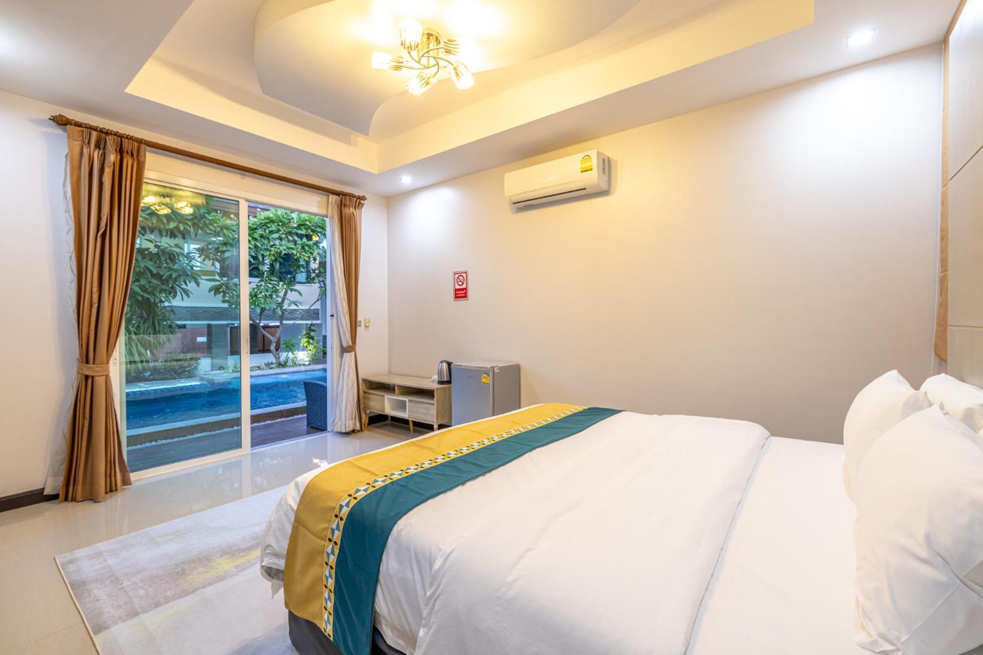 Phuket Kana International Hotel普吉岛卡娜国际酒店 Rawai Exteriör bild